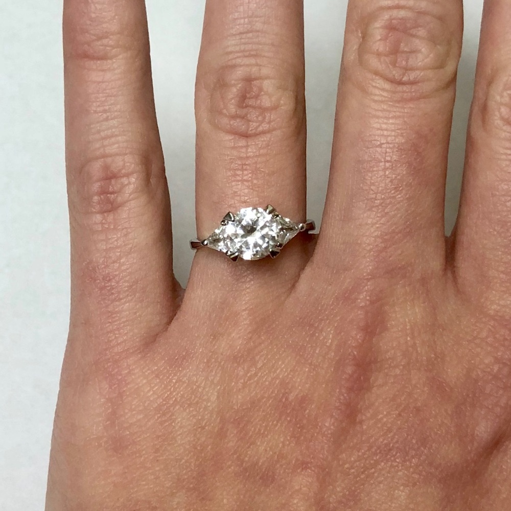 Round Cut Cubic Zirconia Engagement Ring